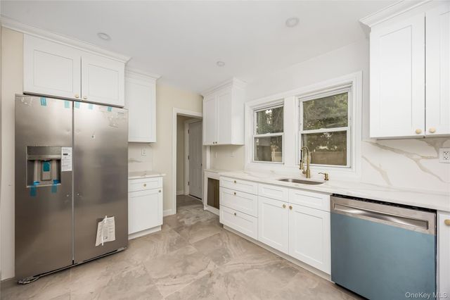 51 Peters Avenue, Hempstead, NY 11550