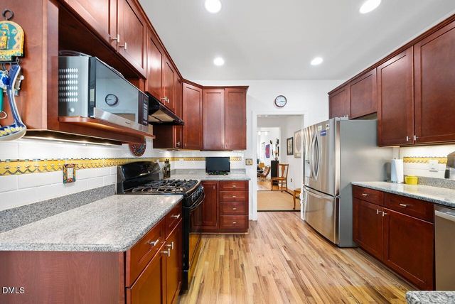 586 Canvas Drive, Wake Forest, NC 27587