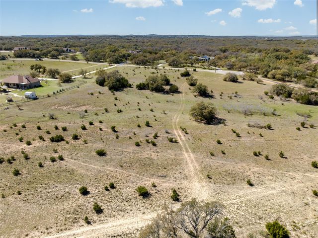 1440 Stone Ridge Mountain DR, Round Mountain, TX 78663