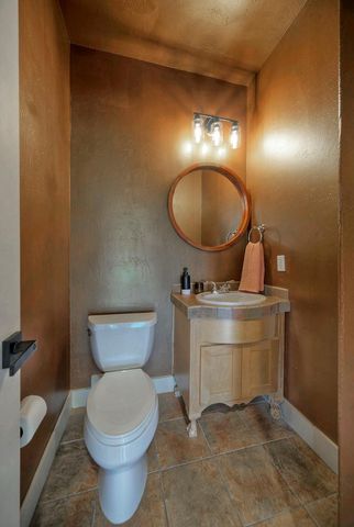 1902 Lakeway BLVD, Lakeway, TX 78734
