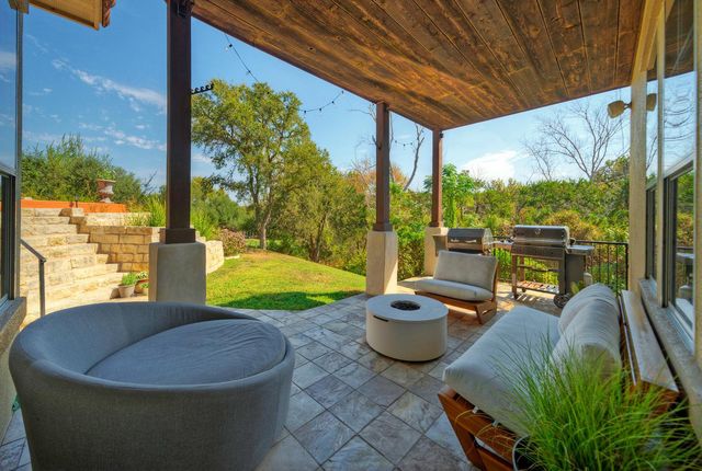 1902 Lakeway BLVD, Lakeway, TX 78734