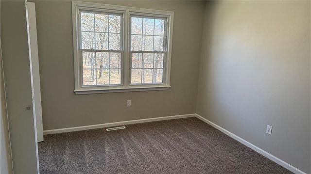 22 Locust Lane, Warrensburg, MO 64093