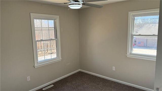 22 Locust Lane, Warrensburg, MO 64093