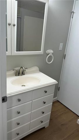 22 Locust Lane, Warrensburg, MO 64093