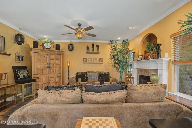 7211 Lauren Lane, Olive Branch, MS 38654