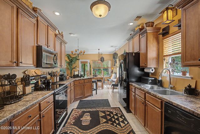 7211 Lauren Lane, Olive Branch, MS 38654