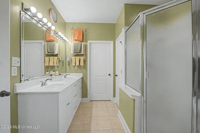 7211 Lauren Lane, Olive Branch, MS 38654