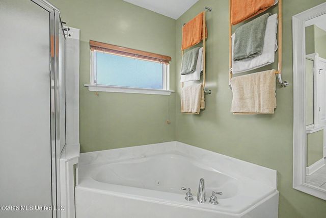 7211 Lauren Lane, Olive Branch, MS 38654