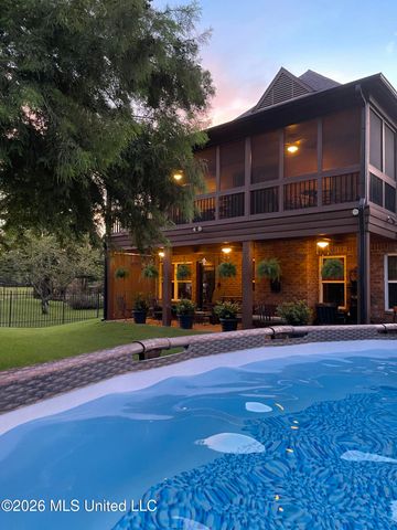 7211 Lauren Lane, Olive Branch, MS 38654