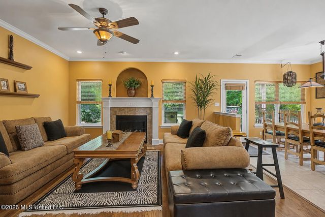 7211 Lauren Lane, Olive Branch, MS 38654