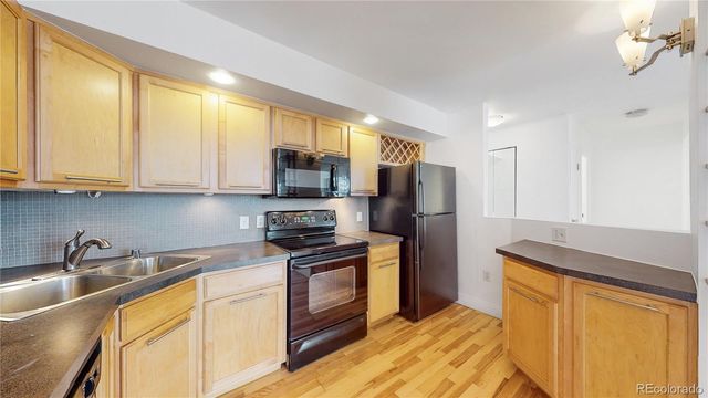 601 W 11th Avenue 111, Denver, CO 80204