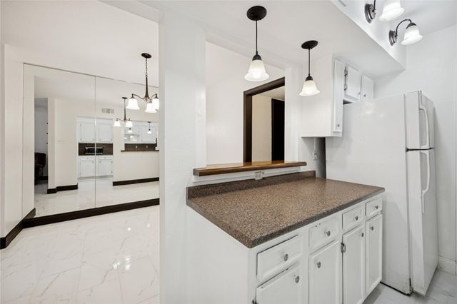 11540 Chimney Rock Road 112, Houston, TX 77035