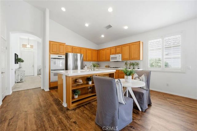 40190 Colony, Murrieta, CA 92562