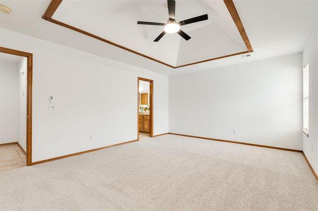 216 SW 140th Terrace, Oklahoma City, OK 73170