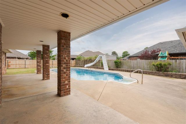 216 SW 140th Terrace, Oklahoma City, OK 73170