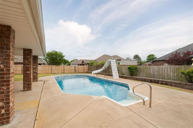 216 SW 140th Terrace, Oklahoma City, OK 73170