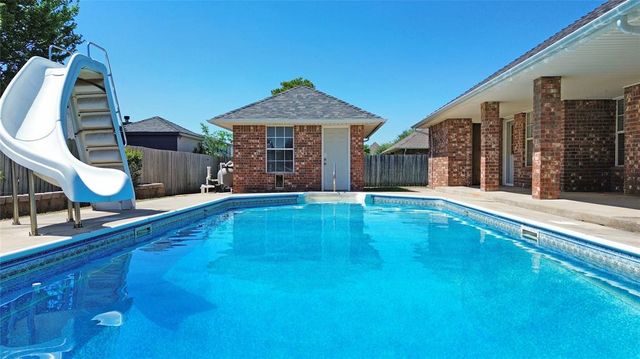 216 SW 140th Terrace, Oklahoma City, OK 73170