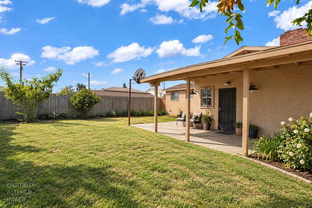 1530 Glenn Ave, Modesto, CA 95358
