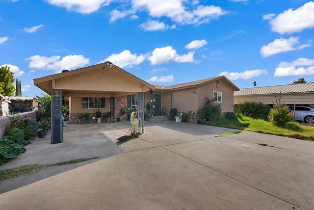 1530 Glenn Ave, Modesto, CA 95358