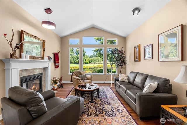 6042 Troon Lane SE, Olympia, WA 98501