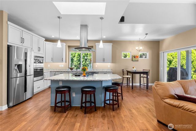 6042 Troon Lane SE, Olympia, WA 98501