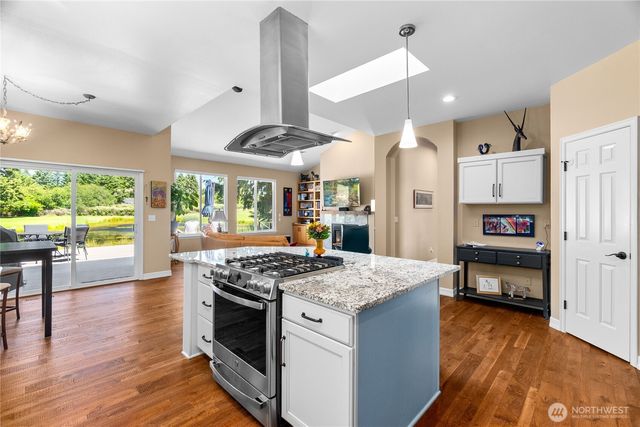 6042 Troon Lane SE, Olympia, WA 98501