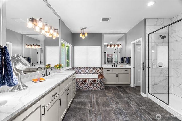 6042 Troon Lane SE, Olympia, WA 98501