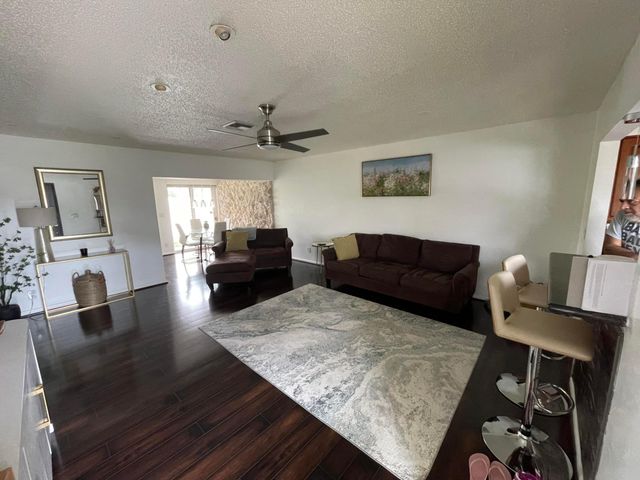 208 Sims Creek Drive, Jupiter, FL 33458