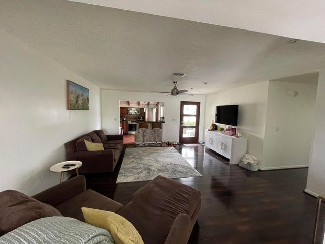 208 Sims Creek Drive, Jupiter, FL 33458