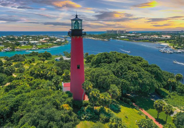 208 Sims Creek Drive, Jupiter, FL 33458