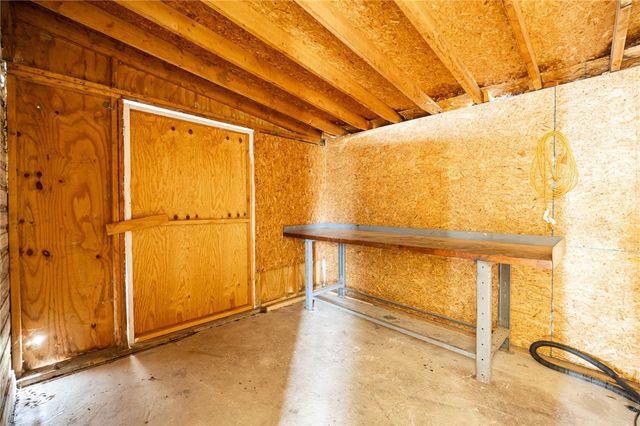 9151 State Route 5 And 20, West Bloomfield, NY 14469