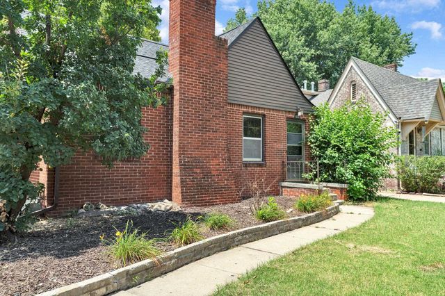 633 S Broadview, Wichita, KS 67218