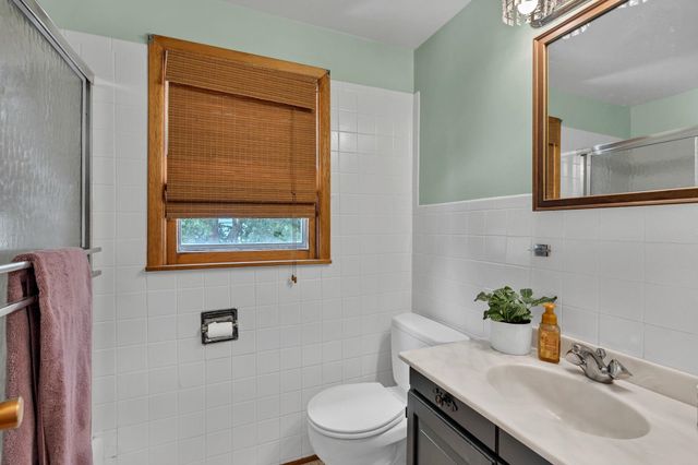 633 S Broadview, Wichita, KS 67218