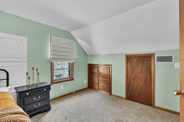 633 S Broadview, Wichita, KS 67218