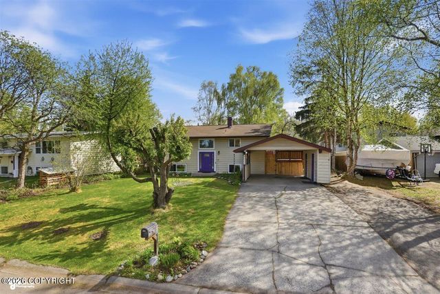 4633 Pavalof Street, Anchorage, AK 99507
