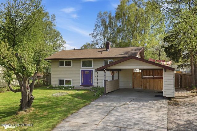 4633 Pavalof Street, Anchorage, AK 99507
