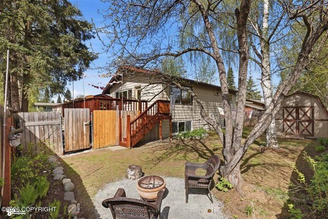 4633 Pavalof Street, Anchorage, AK 99507