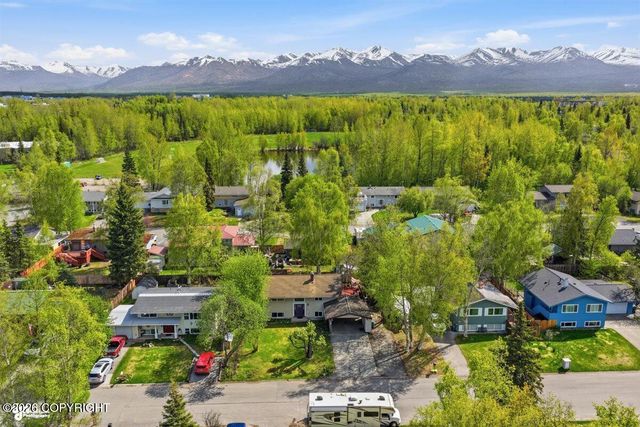4633 Pavalof Street, Anchorage, AK 99507