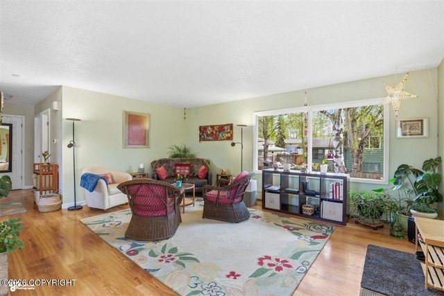 4633 Pavalof Street, Anchorage, AK 99507