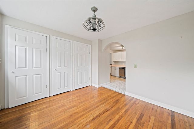 13 Atwood St, Kingston, MA 02364
