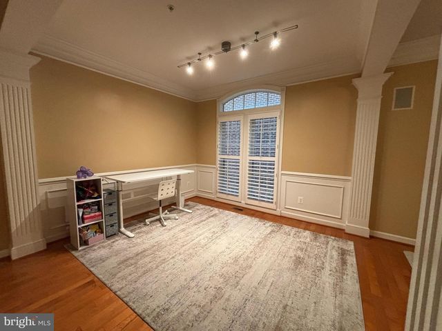 8006 RESERVE WAY, Vienna, VA 22182