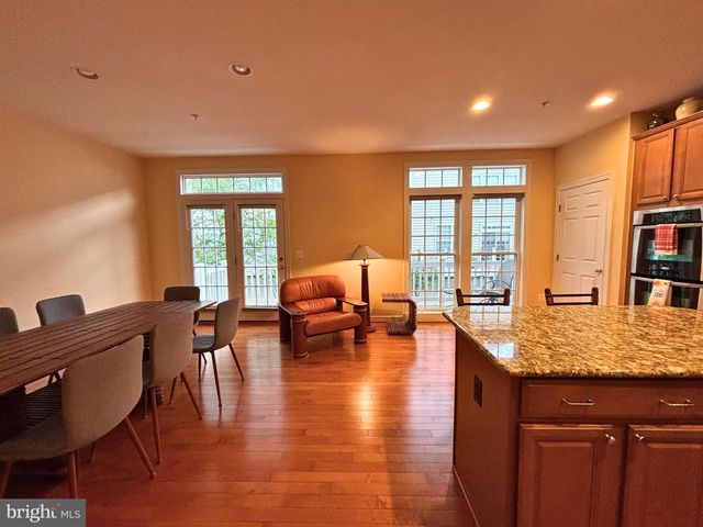 8006 RESERVE WAY, Vienna, VA 22182