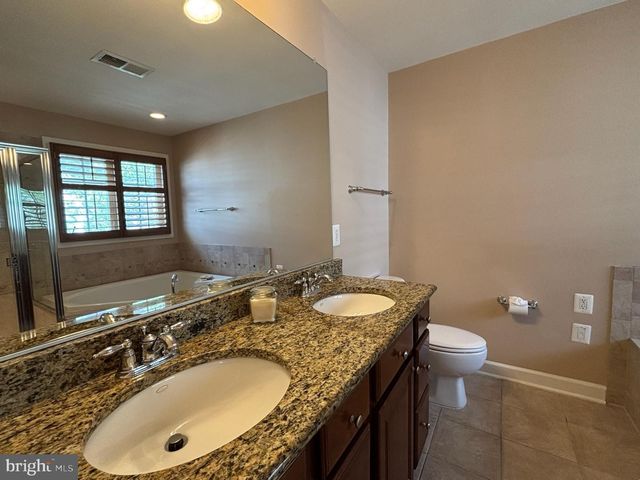 8006 RESERVE WAY, Vienna, VA 22182