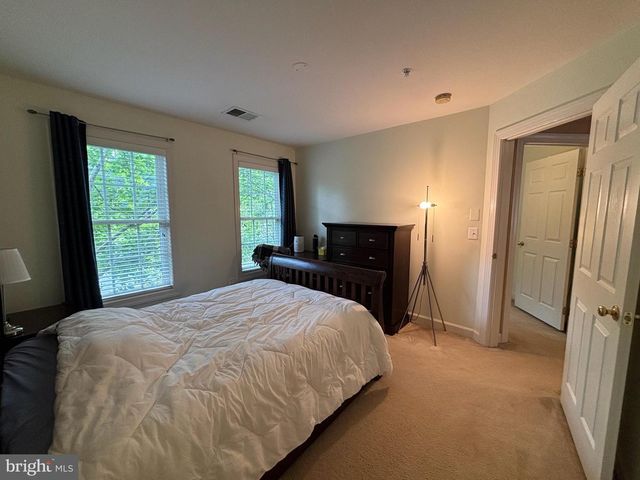 8006 RESERVE WAY, Vienna, VA 22182