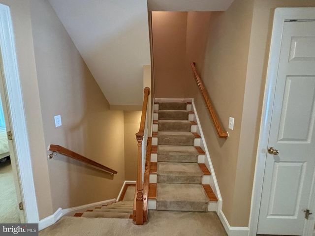 8006 RESERVE WAY, Vienna, VA 22182
