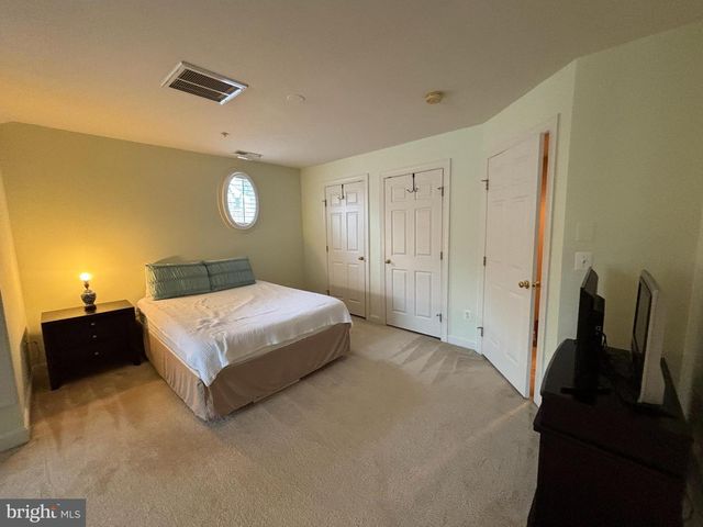 8006 RESERVE WAY, Vienna, VA 22182