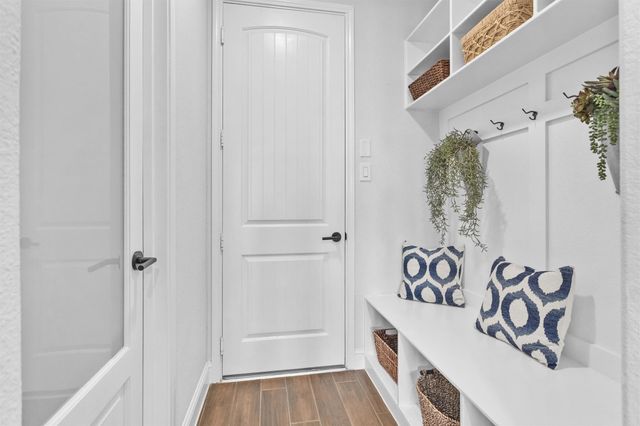 20207 Appaloosa Hill Drive, Tomball, TX 77377