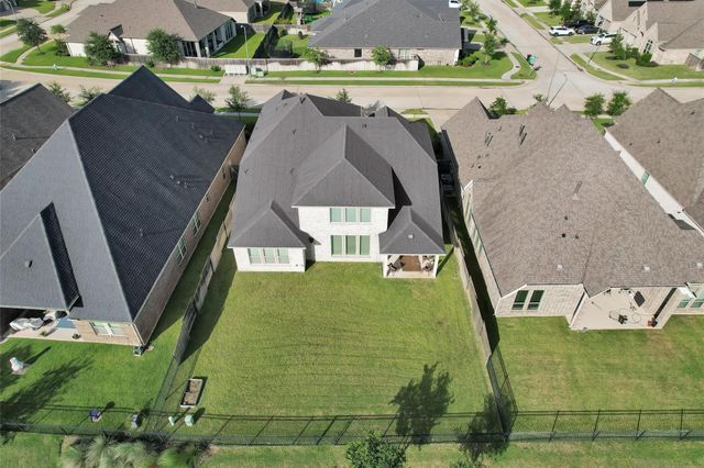 20207 Appaloosa Hill Drive, Tomball, TX 77377