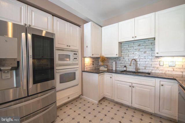 802 WALNUT AVE, North Beach, MD 20714