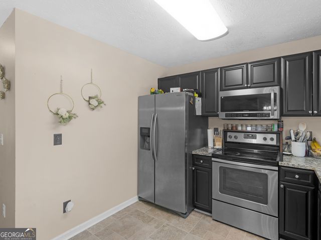 40 Rocky Hill Way, Covington, GA 30014